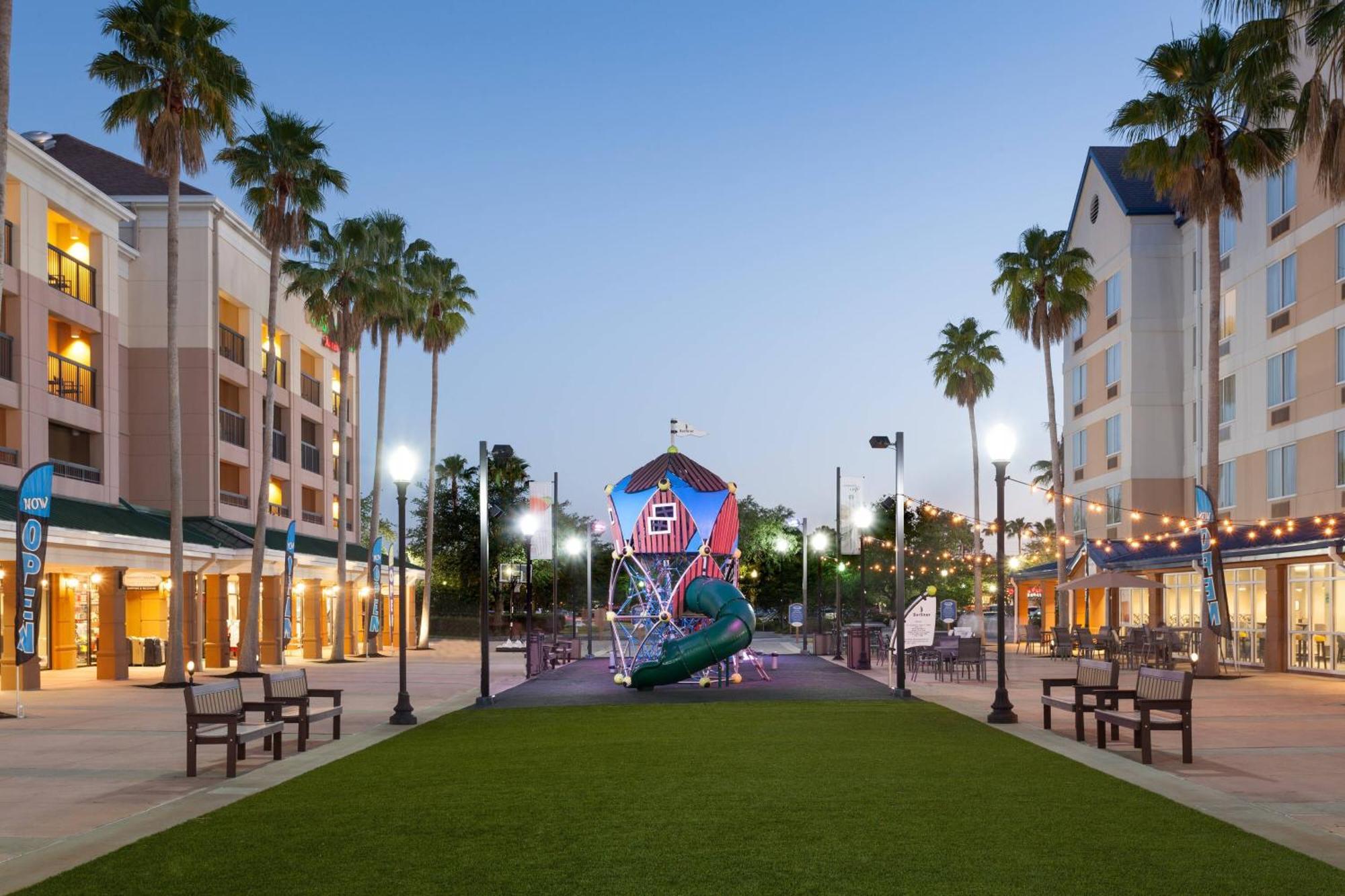 Courtyard By Marriott Orlando Lake Buena Vista In The Marriott Village Esterno foto