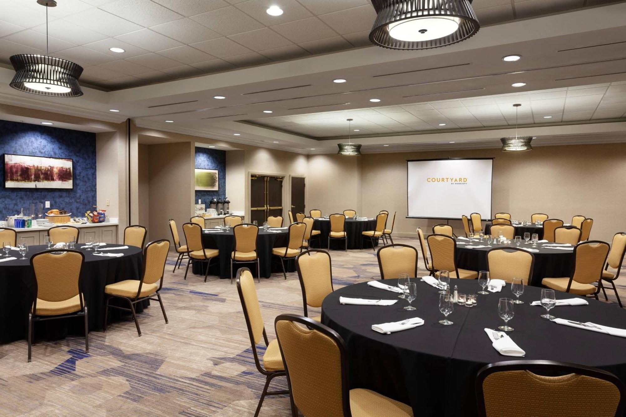 Courtyard By Marriott Orlando Lake Buena Vista In The Marriott Village Esterno foto