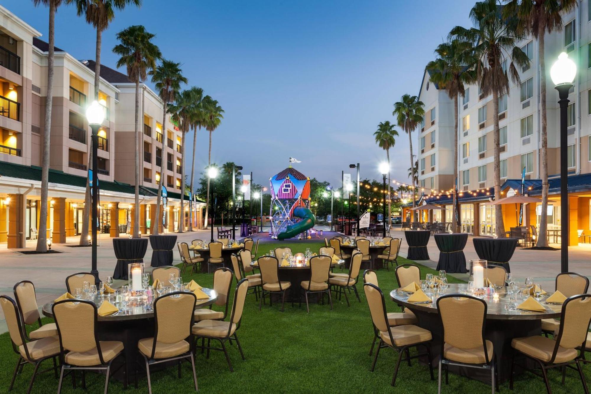 Courtyard By Marriott Orlando Lake Buena Vista In The Marriott Village Esterno foto