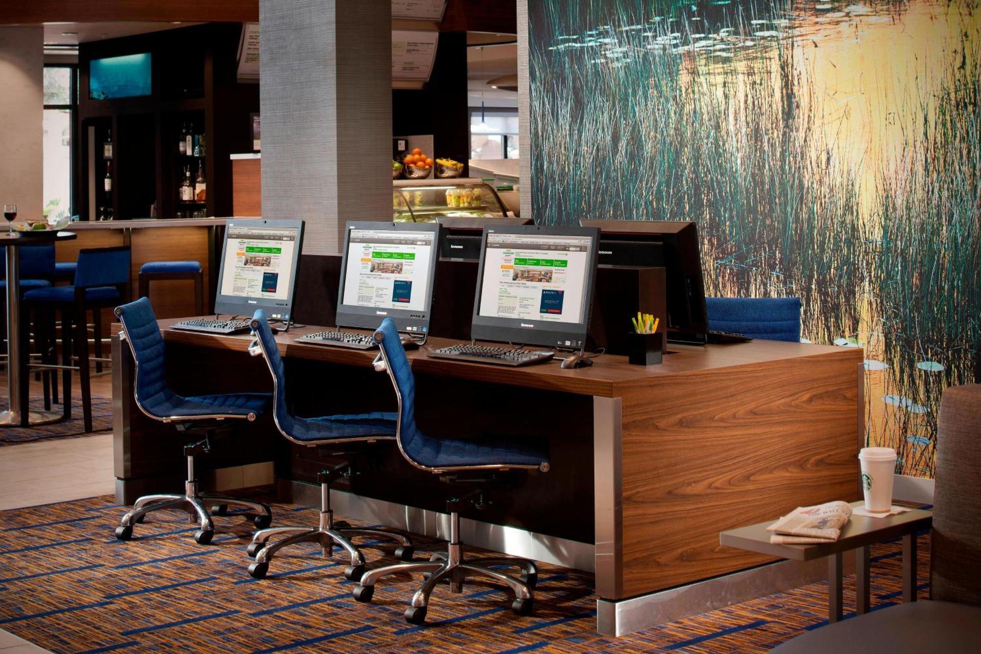 Courtyard By Marriott Orlando Lake Buena Vista In The Marriott Village Esterno foto