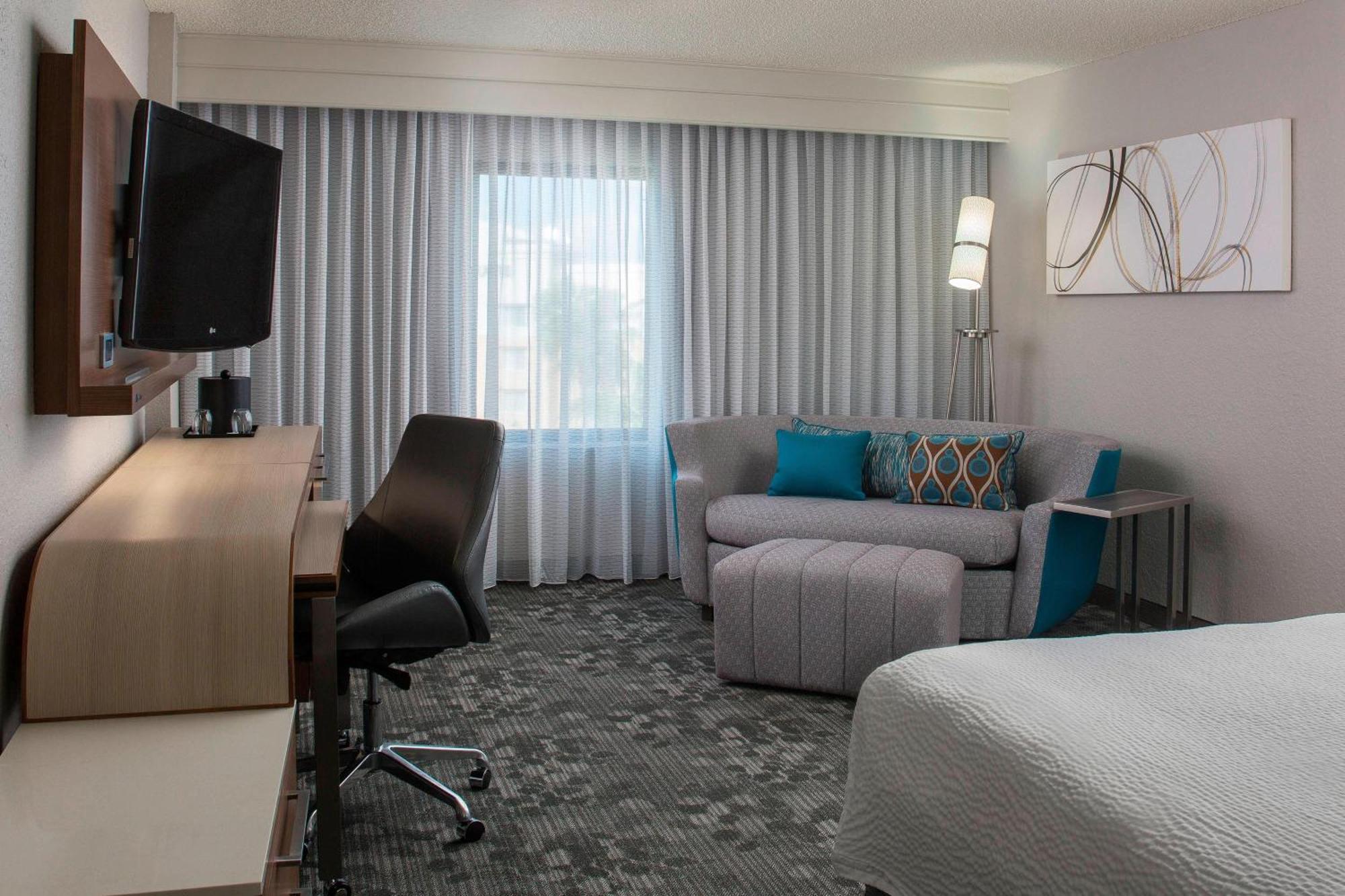 Courtyard By Marriott Orlando Lake Buena Vista In The Marriott Village Esterno foto