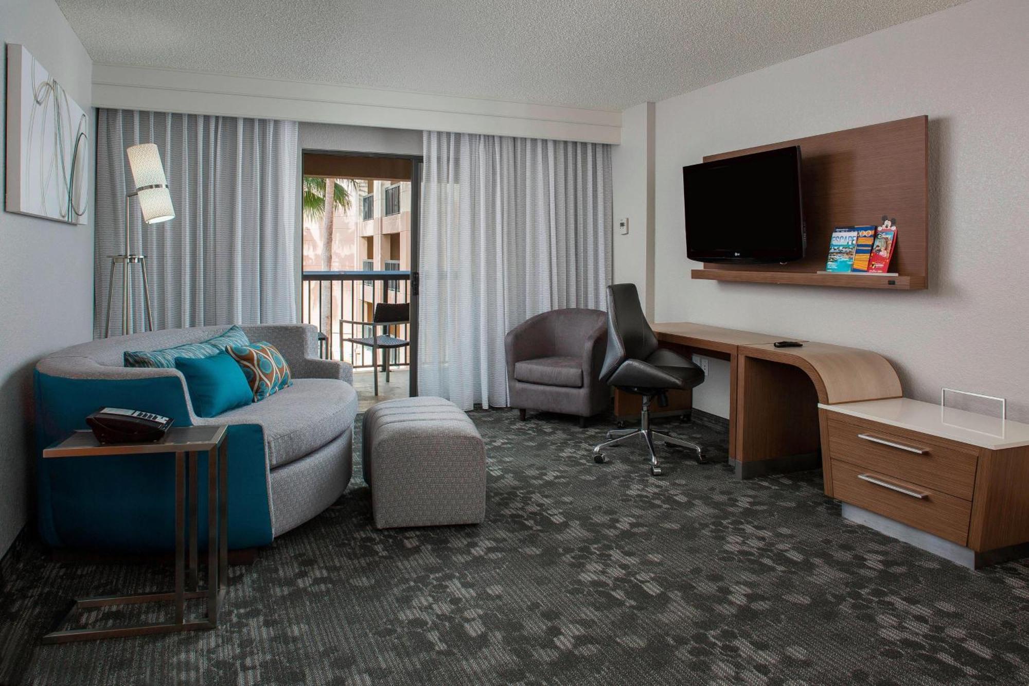 Courtyard By Marriott Orlando Lake Buena Vista In The Marriott Village Esterno foto